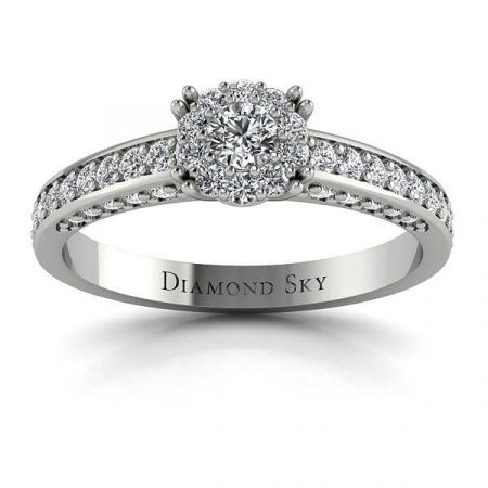 Diamentowy błysk - Pierścionek Diamond Sky z białego złota z diamentami