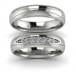 Diamentowe piękno - Półokrągłe obrączki ślubne z białego złota z diamentami