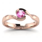 Minimalistyczny blask - Pierścionek zaręczynowy z różowego złota z różowym szafirem